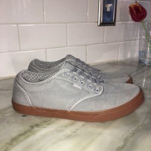 LNWOT Vans Classic Canvas Sneakers Tennis shoes—Summer Sneakers!!